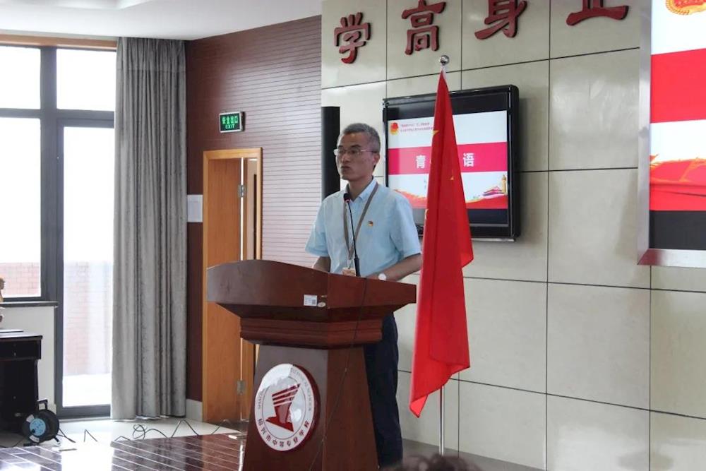 42929f36636d451eb092b229be754116.jpg 42929f36636d451eb092b229be754116.jpg